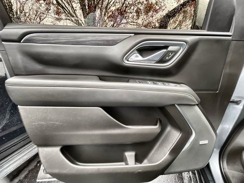 Used 2021 GMC Yukon SLT image 22