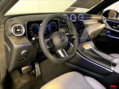 New 2026 Mercedes-Benz GLC 300 4MATIC image 9