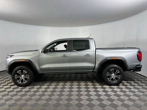 Used 2024 GMC Canyon AT4 w/ AT4 Premium Package image 10