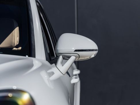 New 2026 Porsche Macan AWD/4WD image 18