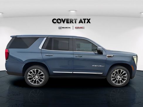 New 2026 GMC Yukon Denali w/ Sun & Power Step Package AWD/4WD image 11