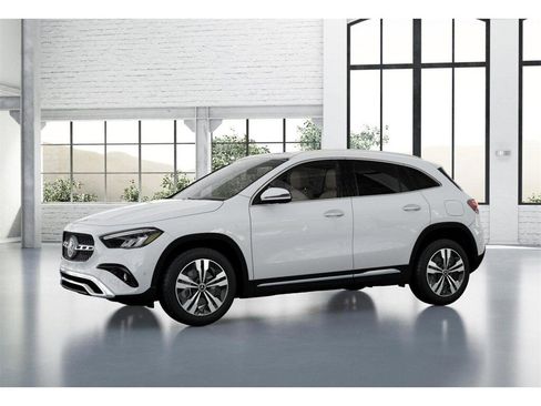 New 2026 Mercedes-Benz GLA 250 4MATIC image 37