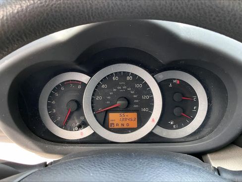 Used 2012 Toyota RAV4 4WD w/ Upgrade Value Pkg image 26