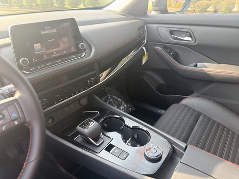 New 2026 Nissan Rogue SV image 23