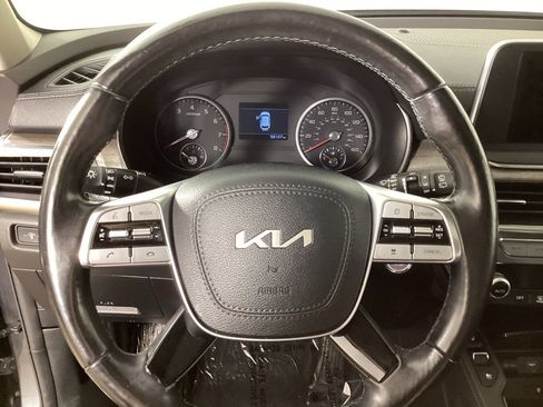 Used 2022 Kia Telluride EX w/ EX Premium Package AWD/4WD image 13