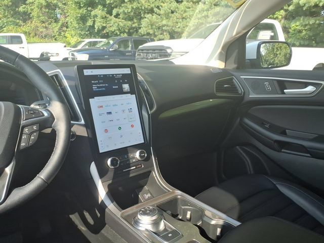 Used 2024 Ford Edge SEL w/ Convenience Package AWD/4WD image 20