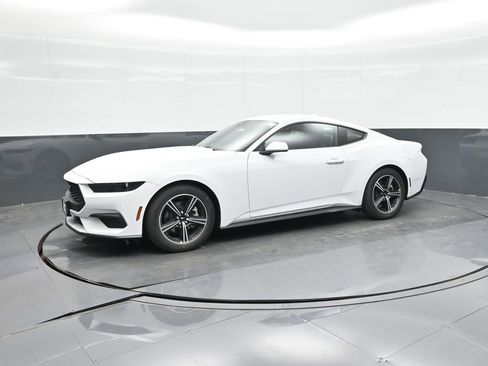New 2025 Ford Mustang Coupe image 6