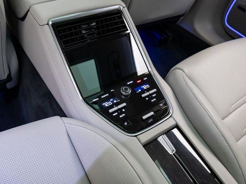 Certified 2023 Porsche Panamera GTS image 20