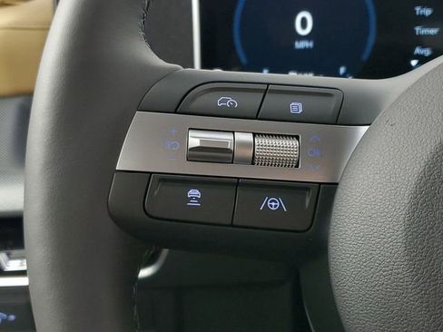 New 2025 Hyundai Sonata Limited image 27