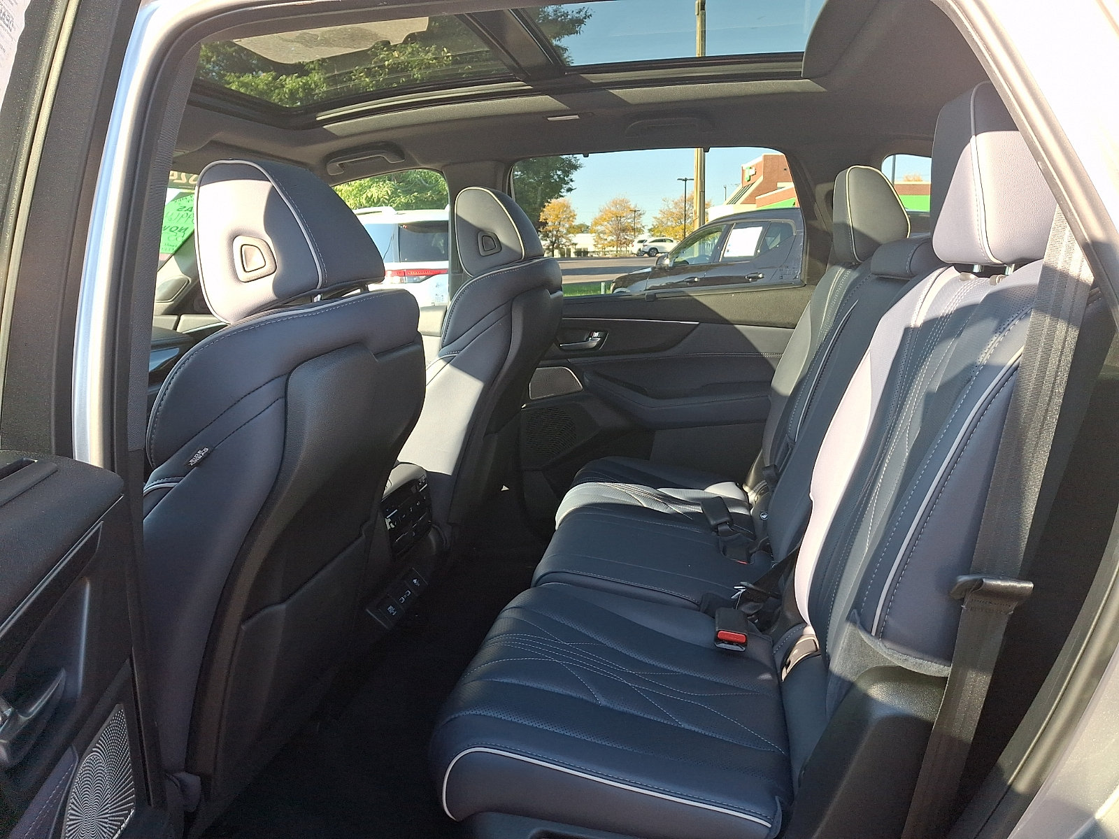 Certified 2024 Acura MDX Type S w/ Advance Package AWD/4WD image 11