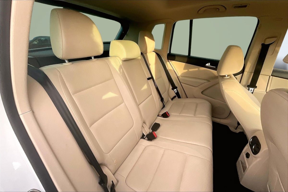 Used 2017 Volkswagen Tiguan Wolfsburg Edition AWD/4WD image 27