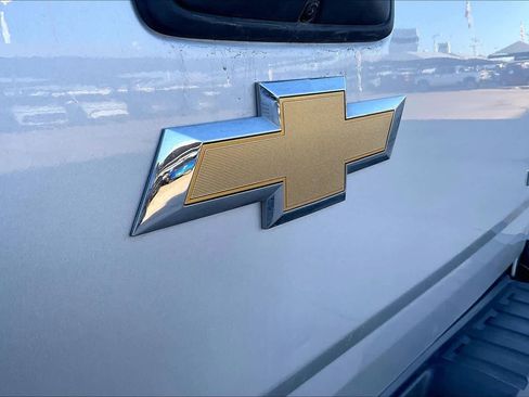 Used 2017 Chevrolet Colorado LT image 29