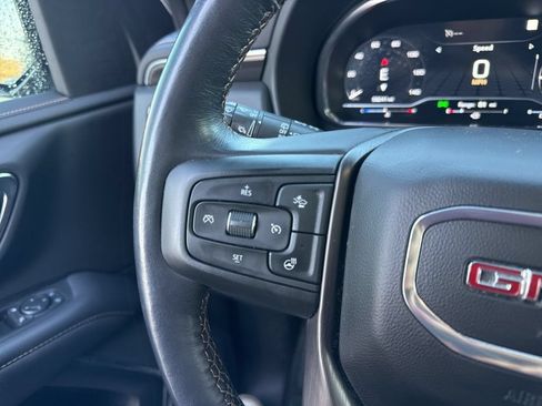 Used 2022 GMC Yukon AT4 AWD/4WD image 24
