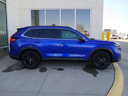 Used 2024 Honda CR-V Sport image 5