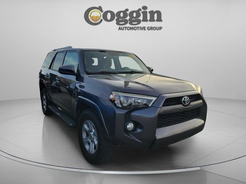Used 2016 Toyota 4Runner SR5 image 7