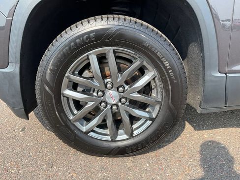Certified 2017 GMC Acadia SLT FWD image 30