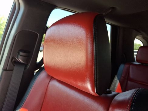 Used 2022 Dodge Durango R/T w/ Blacktop Package AWD/4WD image 18