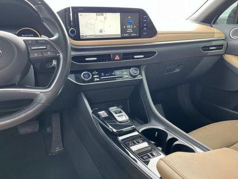 Used 2020 Hyundai Sonata Limited FWD image 14
