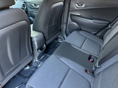 Used 2023 Hyundai Kona SE w/ Cargo Package image 13