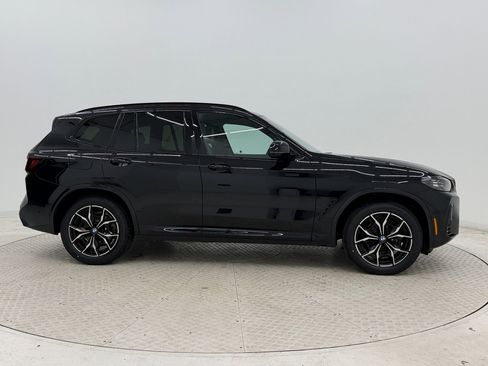 Certified 2024 BMW X3 xDrive30i w/ M Sport Package image 8