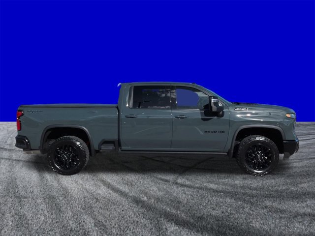 Used 2025 Chevrolet Silverado 2500 LTZ w/ Trail Boss Package AWD/4WD image 3