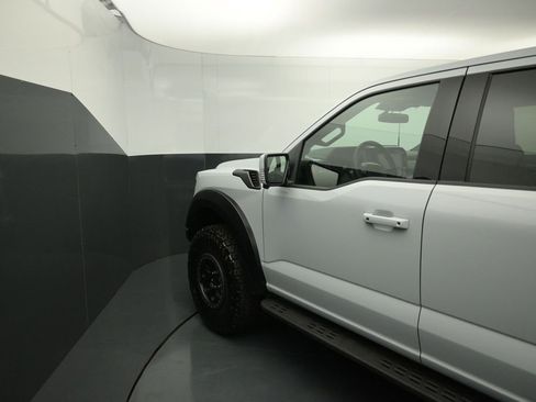 Used 2025 Ford F150 Raptor AWD/4WD image 10