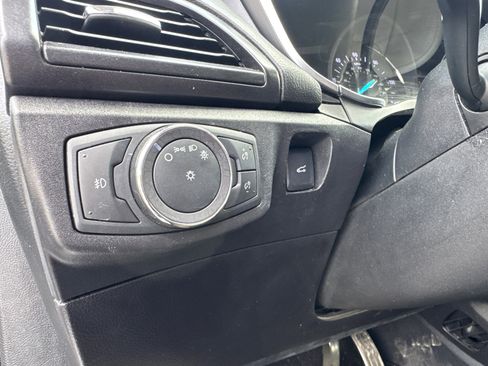 Used 2018 Ford Fusion Energi Titanium FWD image 36