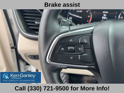 Used 2023 Buick Envision Preferred image 30
