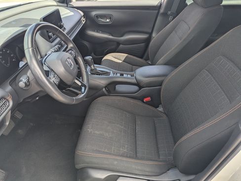 Used 2024 Honda HR-V Sport image 19