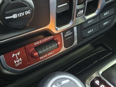 Certified 2026 Jeep Wrangler Unlimited Sport AWD/4WD image 26
