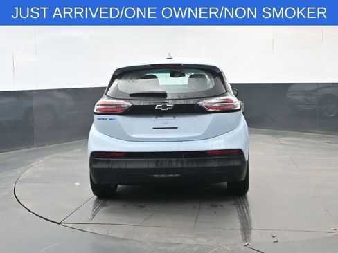 Used 2023 Chevrolet Bolt LT image 4