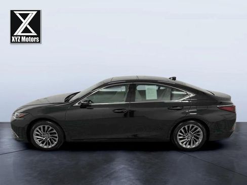 Used 2025 Lexus ES 350 Ultra Luxury image 3