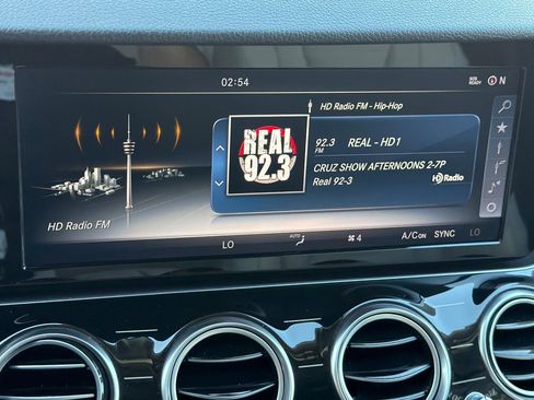 Certified 2017 Mercedes-Benz E 300 E 300 image 21