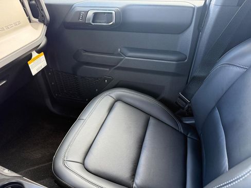 New 2025 Ford Bronco Outer Banks image 15