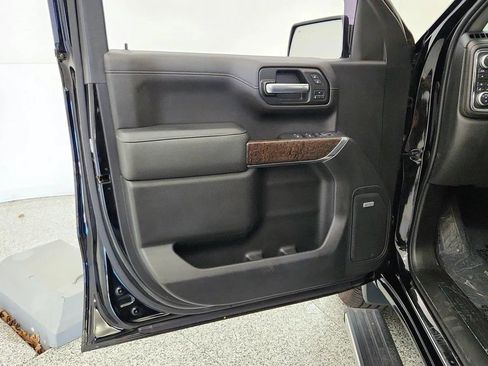 Used 2019 GMC Sierra 1500 Denali w/ Denali Ultimate Package AWD/4WD image 26
