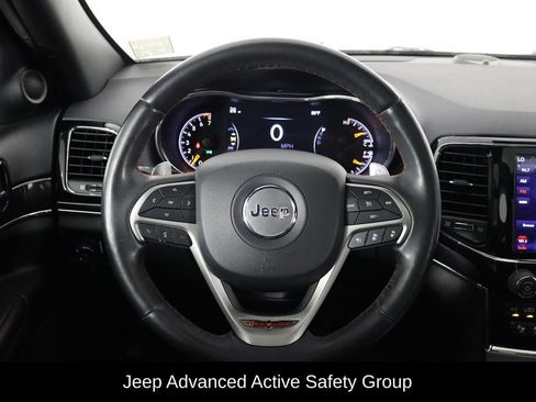 Used 2019 Jeep Grand Cherokee Trailhawk w/ Trailhawk Luxury Group AWD/4WD image 7