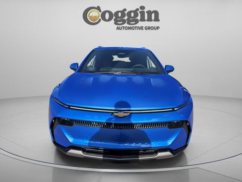 New 2025 Chevrolet Equinox EV LT w/ Convenience Package II image 5