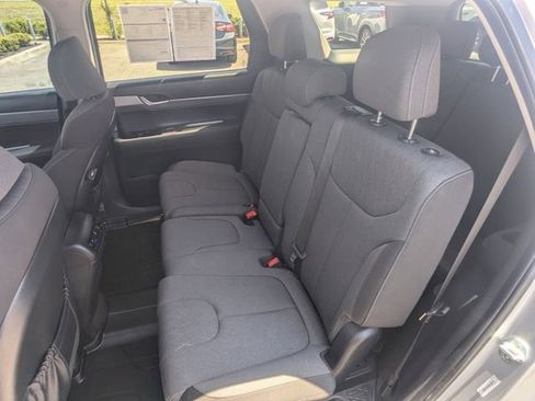 Used 2021 Hyundai Palisade SE image 10