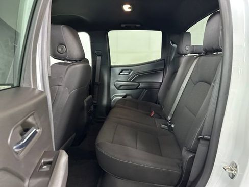 Used 2023 GMC Canyon Elevation image 37