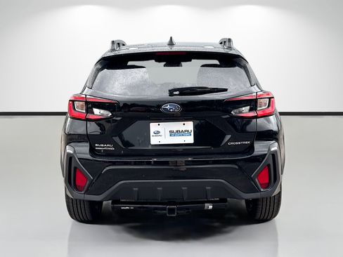 Used 2024 Subaru Crosstrek 2.5i Limited AWD/4WD image 4