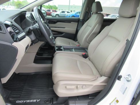 Used 2022 Honda Odyssey Touring image 22