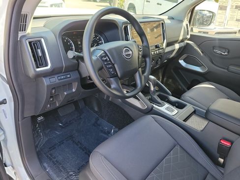 New 2026 Nissan Frontier SV w/ Tow Package AWD/4WD image 17