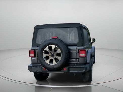 Used 2022 Jeep Wrangler Unlimited Sahara AWD/4WD image 25