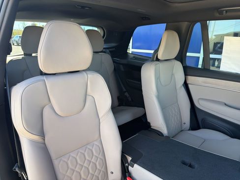 New 2026 Volvo XC90 B6 Plus w/ Protection Package AWD/4WD image 24