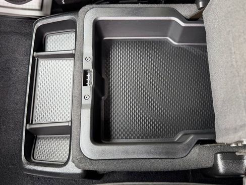 Used 2025 RAM 1500 Big Horn AWD/4WD image 18