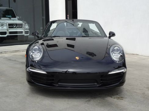 Used 2012 Porsche 911 Carrera S RWD image 2