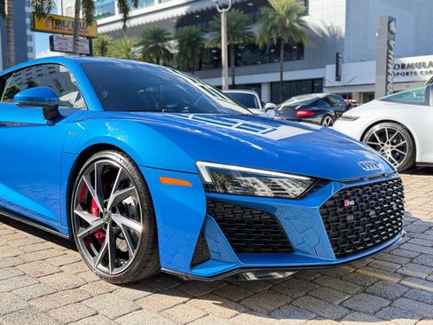 Used 2023 Audi R8 V10 performance RWD image 5