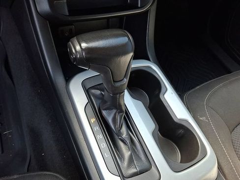 Used 2020 Chevrolet Colorado LT RWD image 10