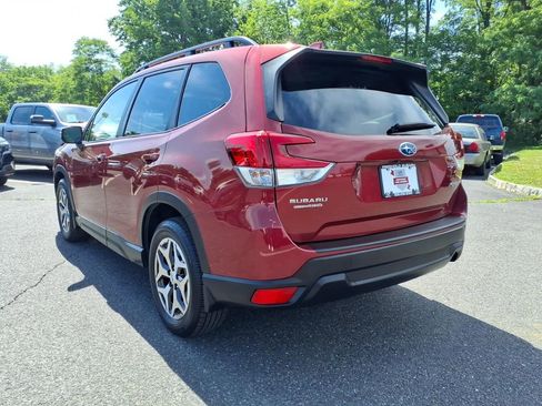 Used 2023 Subaru Forester Premium AWD/4WD image 22