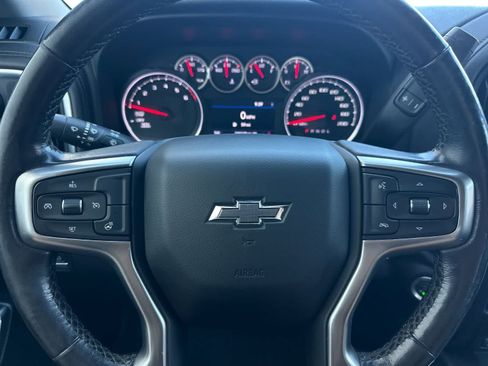 Used 2021 Chevrolet Silverado 1500 LT Trail Boss w/ Convenience Package II AWD/4WD image 22